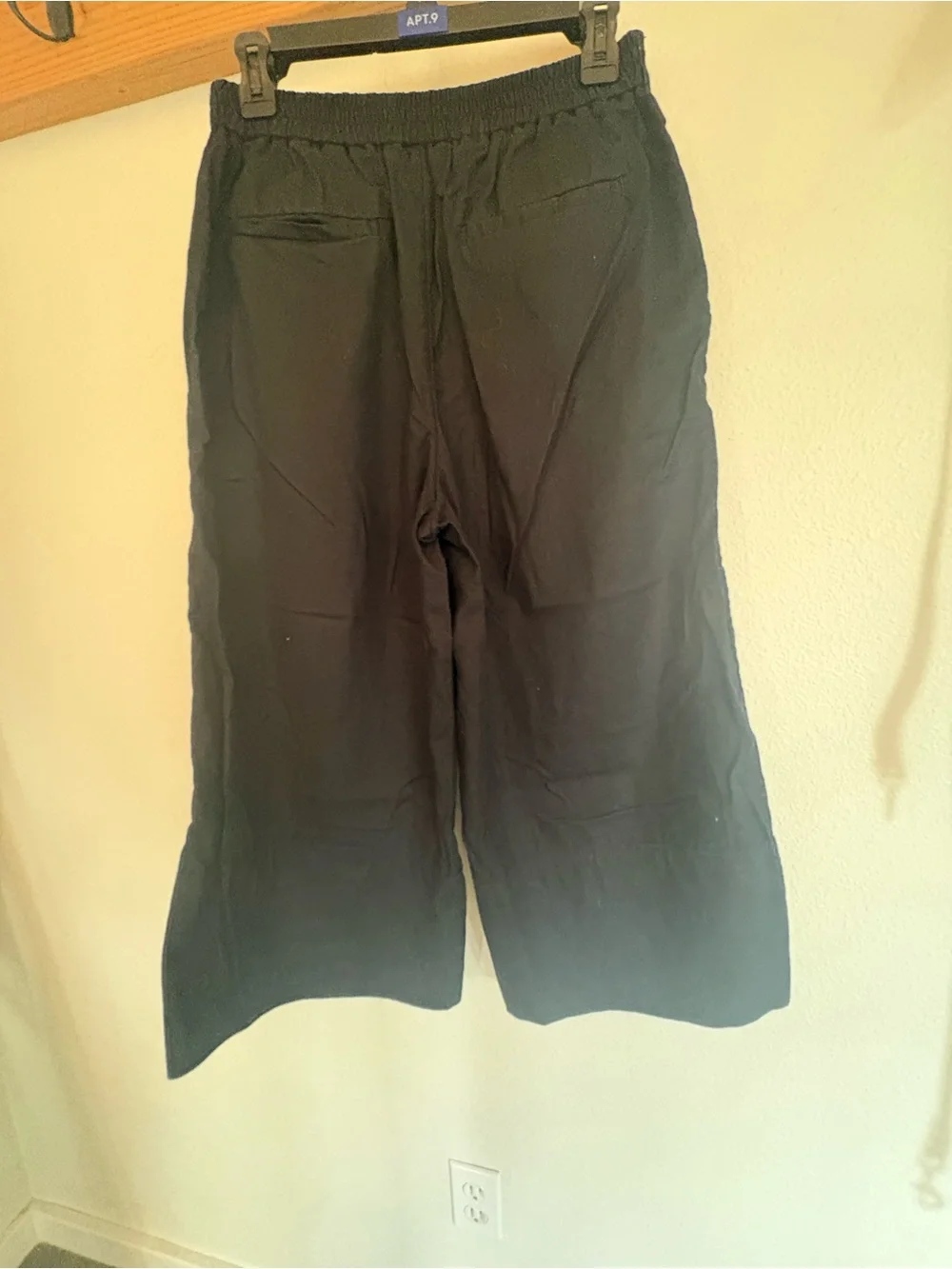 Banana Republic Black Wide-Leg Linen Blend Pants